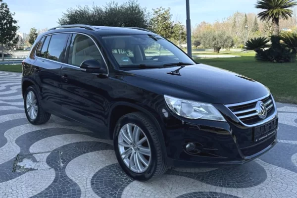 Auto in Vendita a Tirana - 8,700 Euro