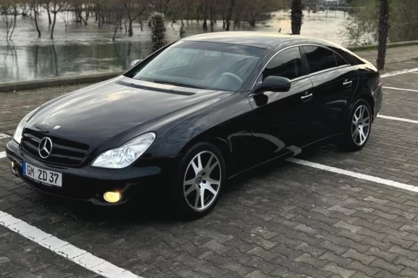 Auto in Vendita a Tirana - 8,200 Euro