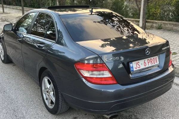 Auto in Vendita a Tirana - 4,600 Euro