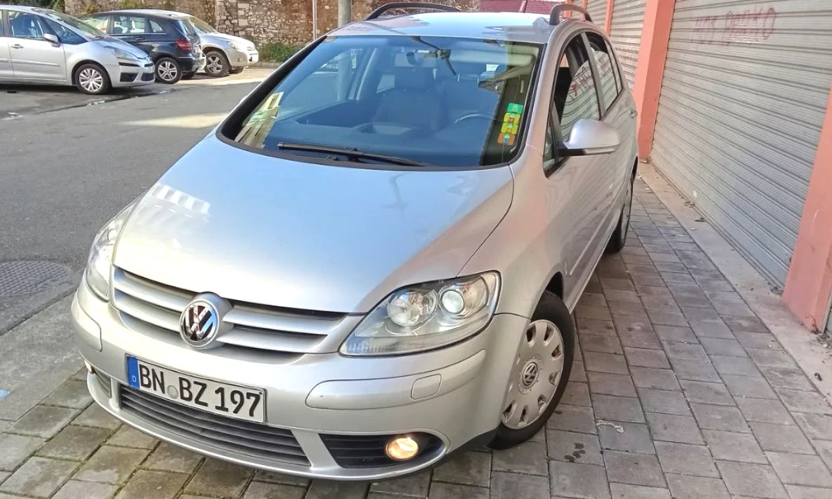 Auto in Vendita a Tirana, Volkswagen, 2007 Diesel,Kambio Manual Pagamento 3,800  Euro.
