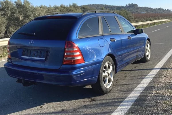 Auto in Vendita a Tirana - 3,800 Euro