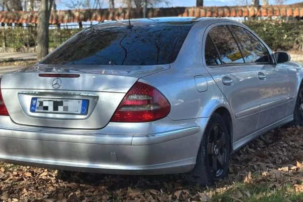 Auto in Vendita a Tirana - 4,800 Euro