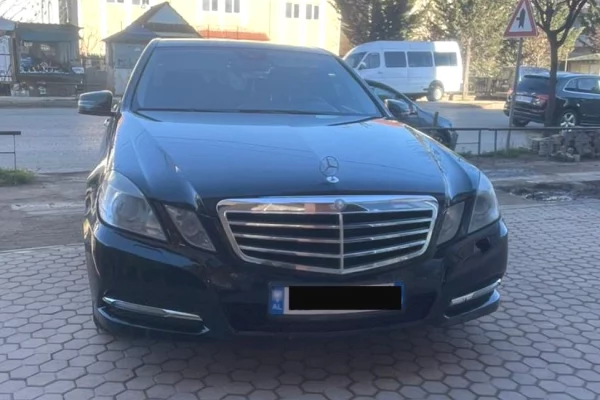 Auto in Vendita a Tirana - 7,000 Euro
