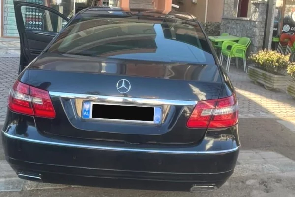 Auto in Vendita a Tirana - 7,000 Euro