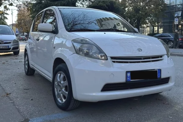 Auto in Vendita a Elbasan - 3,500 Euro