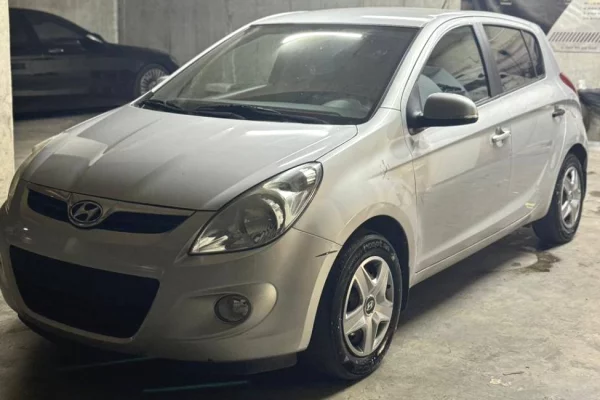 Auto in Vendita a Tirana - 3,500 Euro