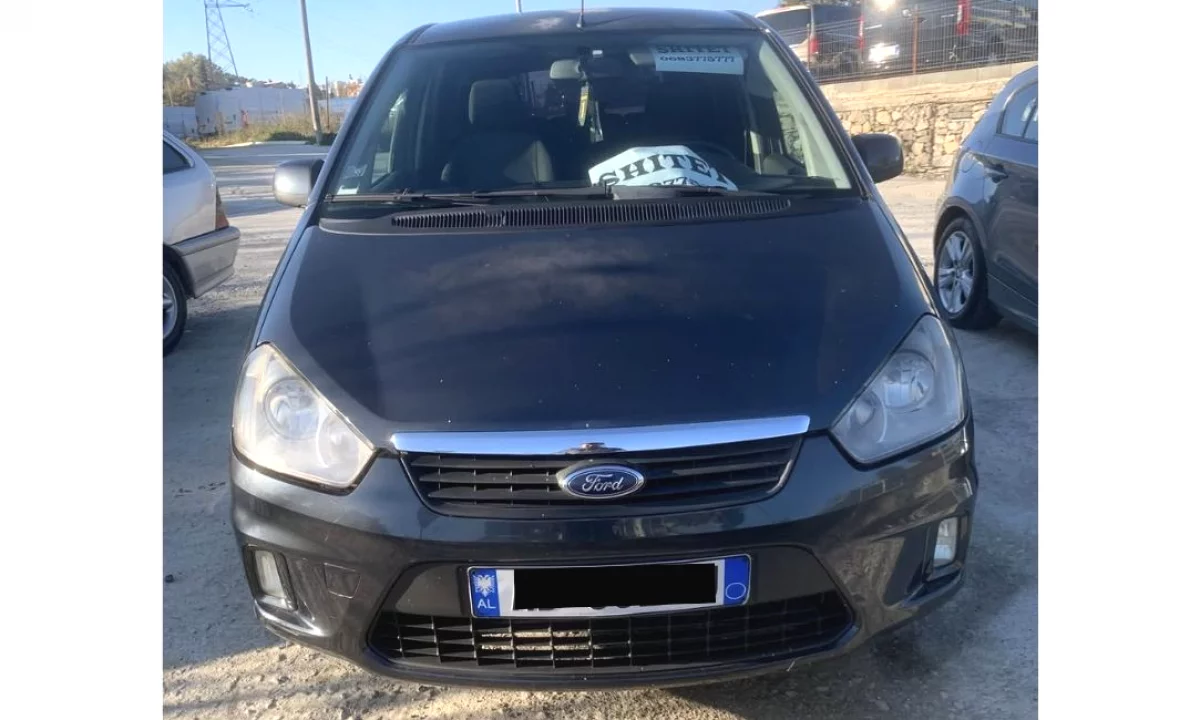 Auto in Vendita a Tirana, Ford, 2010 Diesel,Kambio Manual Pagamento 2,800  Euro.