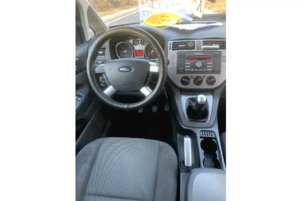 Auto in Vendita a Tirana - 2,800 Euro