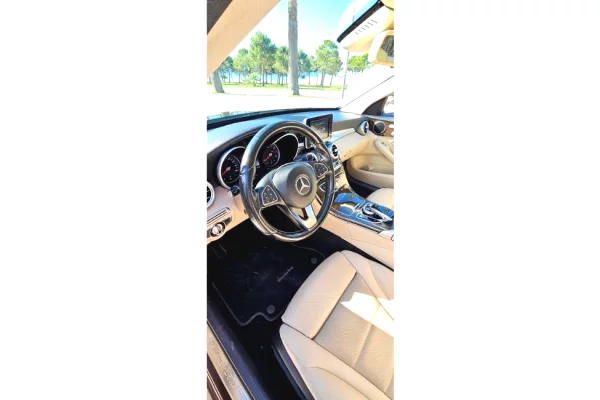 Auto in Vendita a Tirana - 13,500 Euro