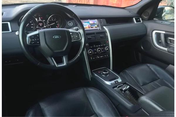 Auto in Vendita a Berat - 13,500 Euro