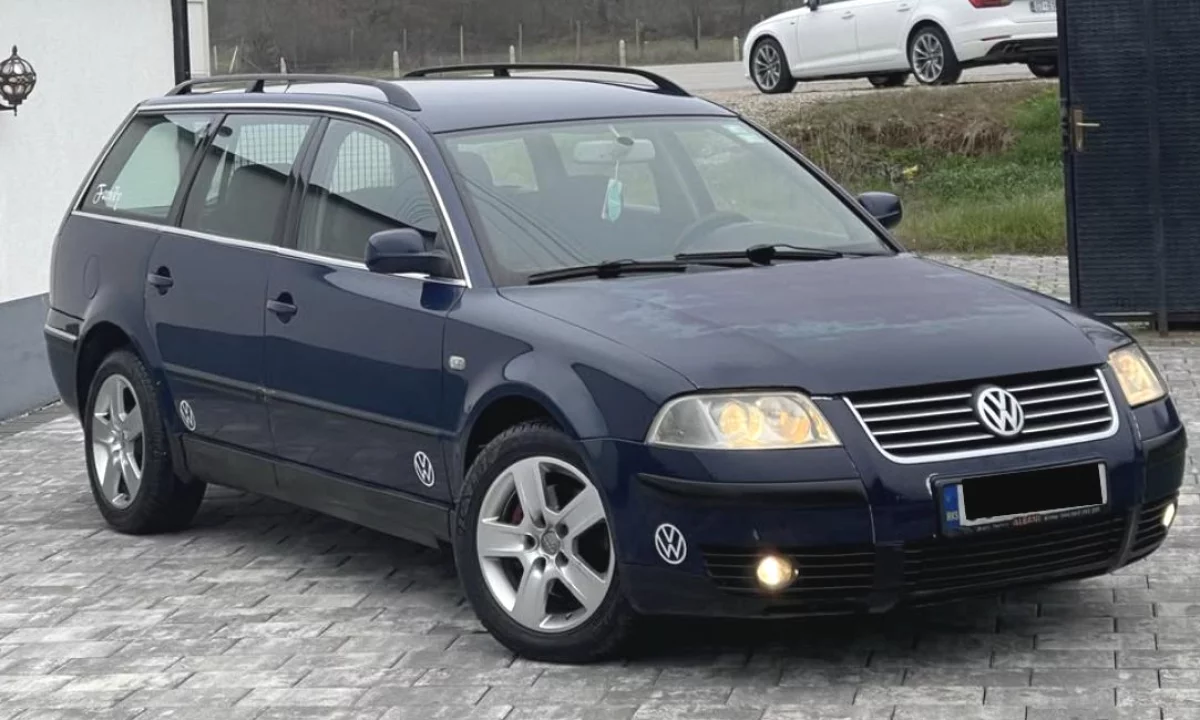 Auto in Vendita a Mitrovica, Volkswagen, 2008 Diesel,Kambio Automatik Pagamento 3,600  Euro.