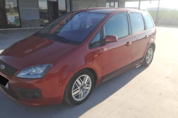 Auto in Vendita a Tirana - 2,600 Euro