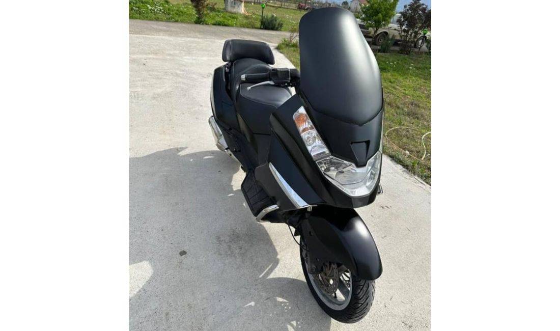 Shitet per pjese aprilia