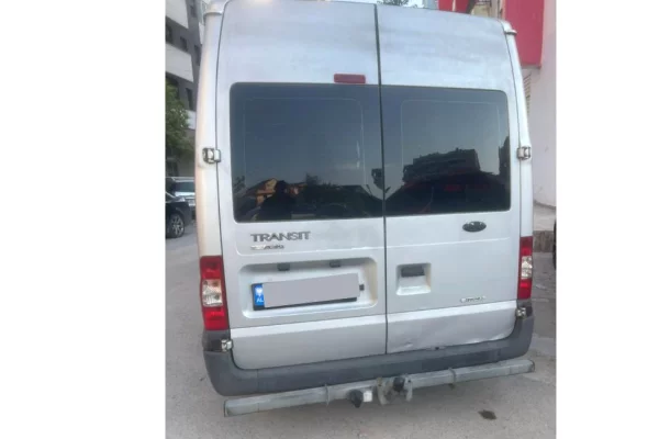 Auto in Vendita a Tirana - 8,700 Euro