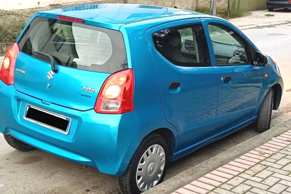 Auto in Vendita a Tirana - 340,000 Euro