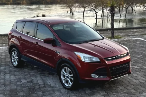 Auto in Vendita a Tirana - 6,500 Euro