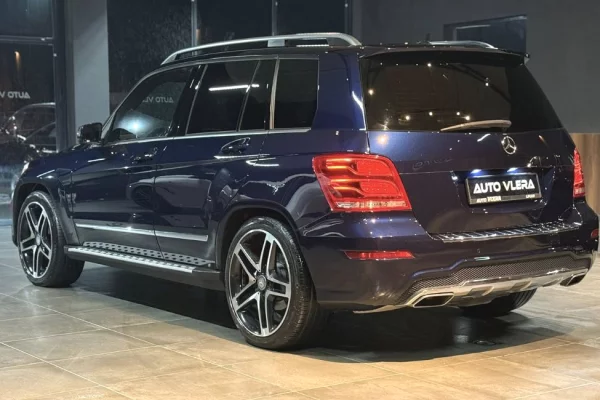 Auto in Vendita a Tirana - 17,800 Euro