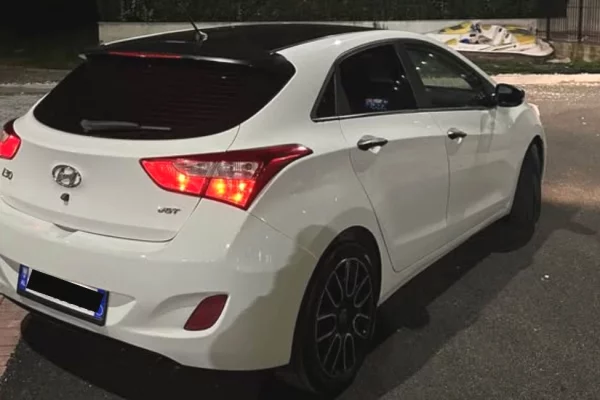 Auto in Vendita a Tirana - 6,999 Euro