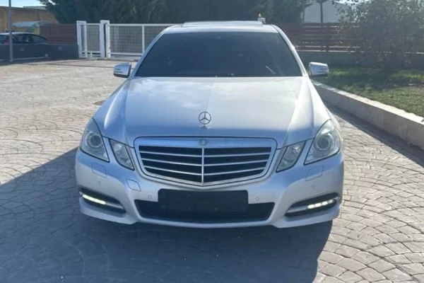 Auto in Vendita a Tirana - 8,999 Euro