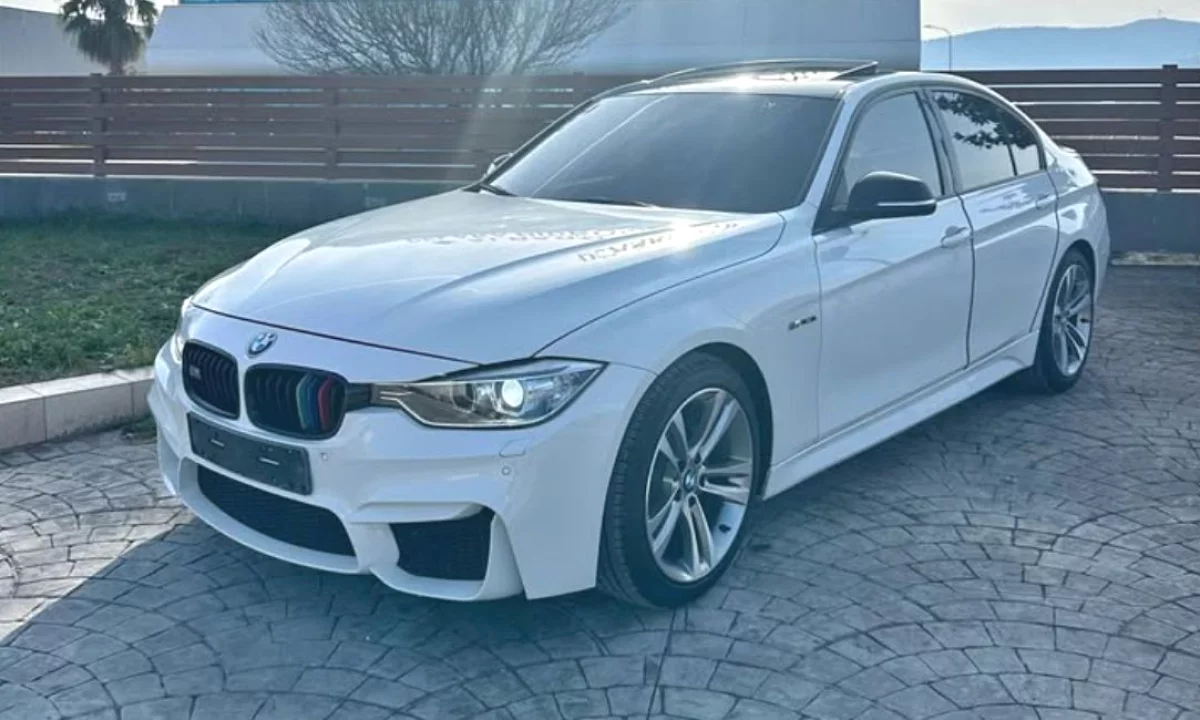 Auto in Vendita a Fier, BMW, 2013 Diesel,Kambio Automatik Pagamento 9,300  Euro.