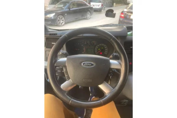 Auto in Vendita a Tirana - 8,700 Euro