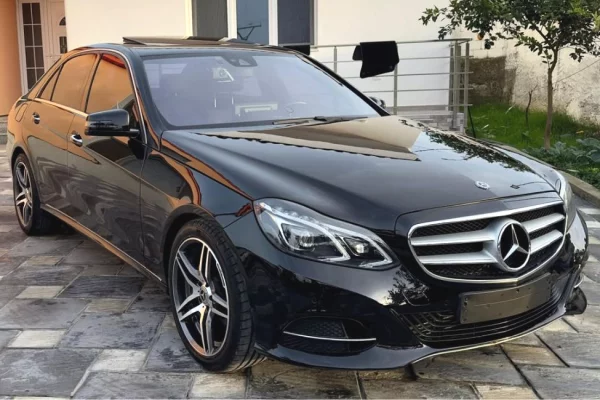 Auto in Vendita a Tirana - 11,500 Euro