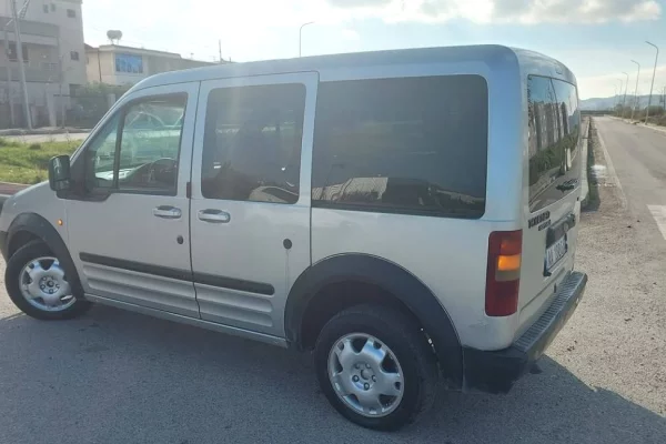 Auto in Vendita a Tirana - 2,500 Euro