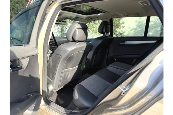 Auto in Vendita a Tirana - 6,300 Euro