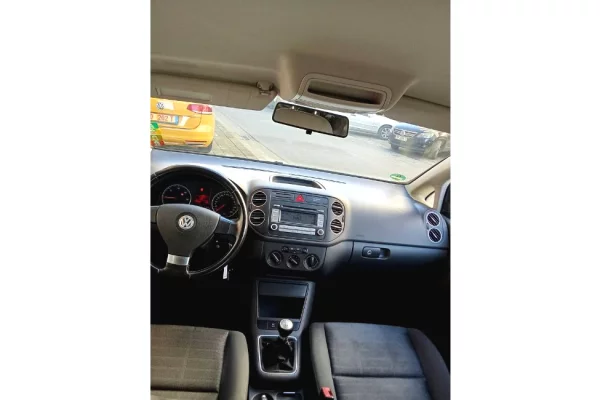 Auto in Vendita a Tirana - 3,800 Euro