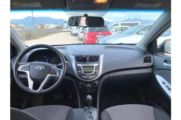 Auto in Vendita a Tirana - 4,300 Euro