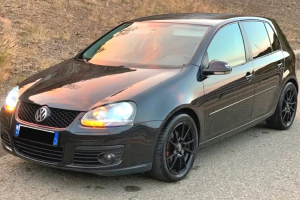 Auto in Vendita a Tirana - 4,400 Euro