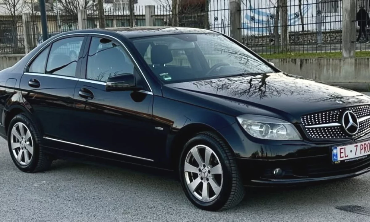 Auto in Vendita a Tirana, Mercedes-Benz, 2010 Diesel,Kambio Automatik Pagamento 5,500  Euro.