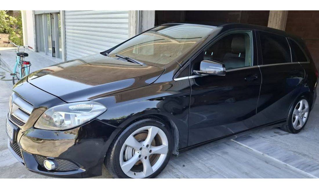 Auto in Vendita a Tirana, Mercedes-Benz, 2012 Diesel,Kambio Automatik Pagamento 6,000  Euro.