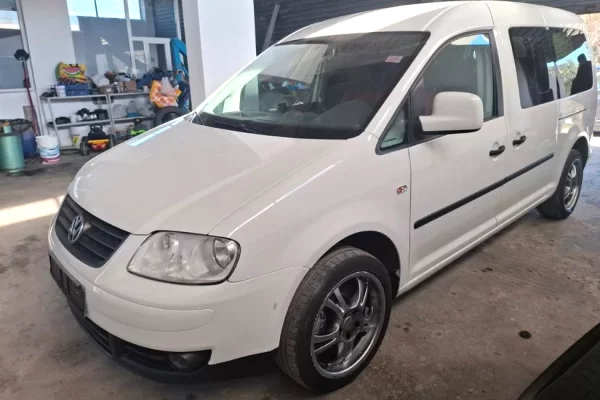 Auto in Vendita a Tirana - 6,800 Euro