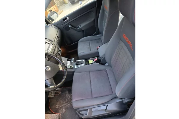 Auto in Vendita a Tirana - 4,500 Euro