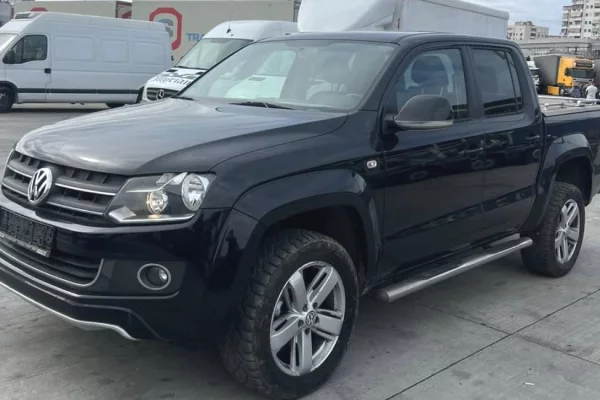 Auto in Vendita a Tirana - 12,500 Euro