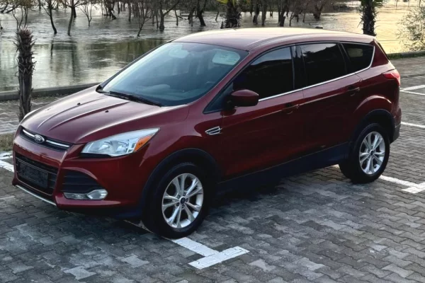 Auto in Vendita a Tirana - 6,500 Euro