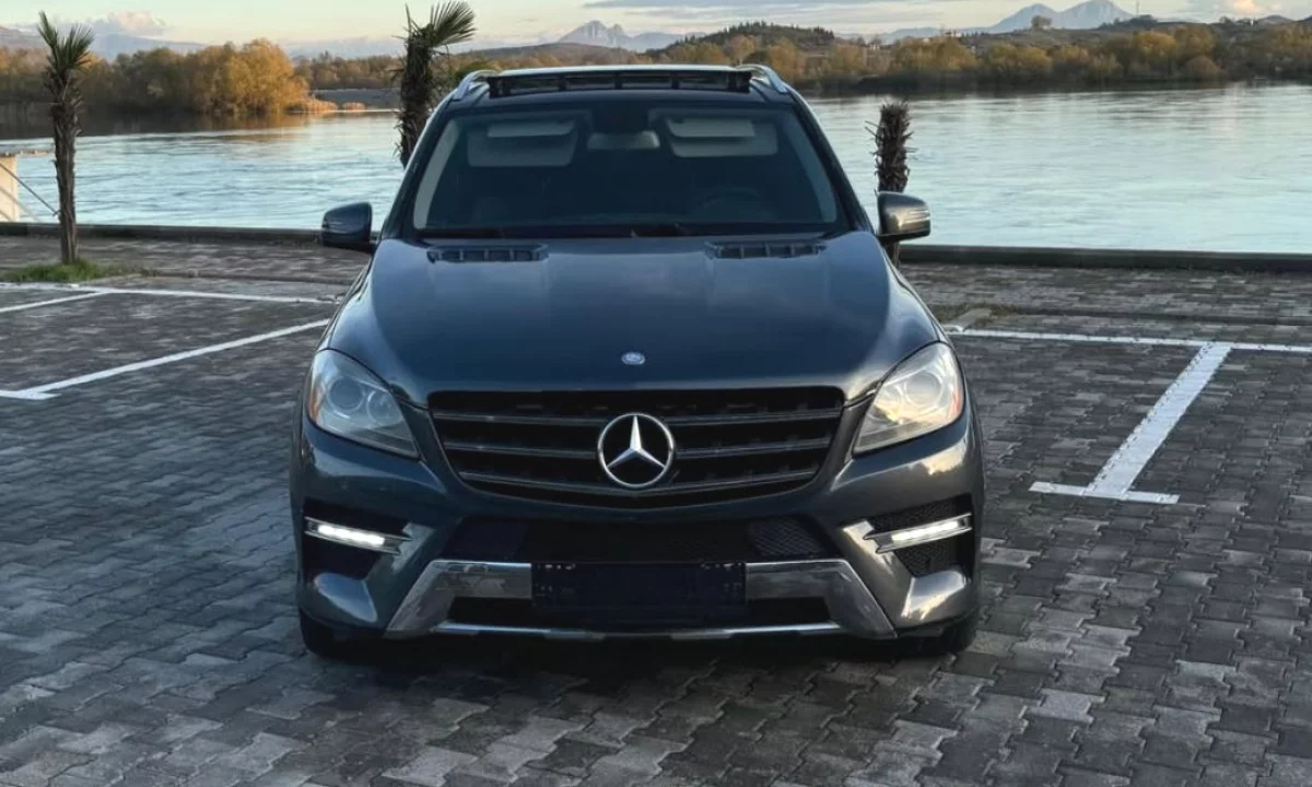 Auto in Vendita a Tirana, Mercedes-Benz, 2013 Diesel,Kambio Automatik Pagamento 14,500  Euro.