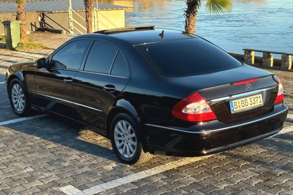 Auto in Vendita a Tirana - 6,400 Euro