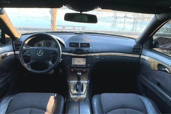 Auto in Vendita a Tirana - 6,400 Euro