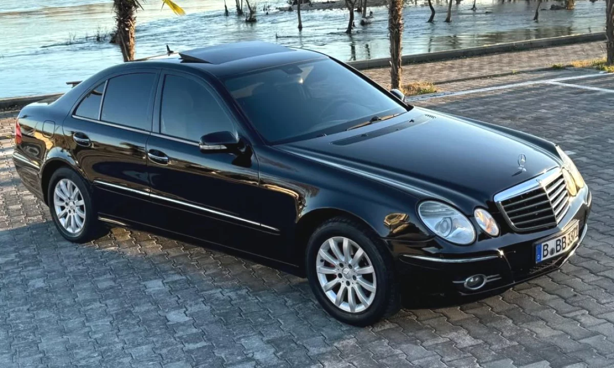 Auto in Vendita a Tirana, Mercedes-Benz, 2007 Diesel,Kambio Automatik Pagamento 6,400  Euro.