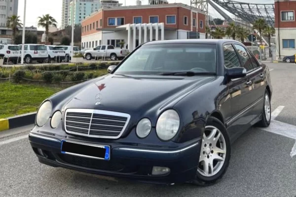 Auto in Vendita a Tirana - 3,000 Euro