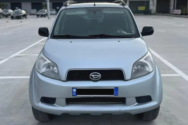 Auto in Vendita a Tirana - 5,300 Euro