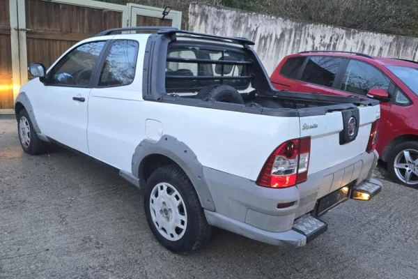 Auto in Vendita a Tirana - 7,300 Euro