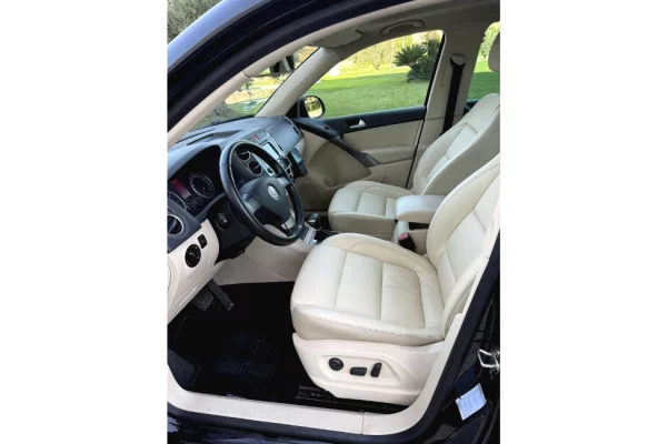 Auto in Vendita a Tirana - 8,700 Euro