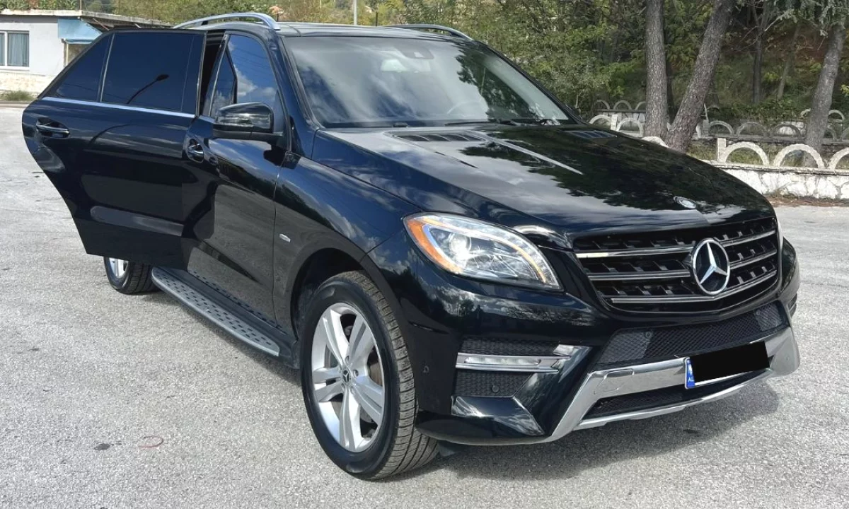 Auto in Vendita a Tirana, Mercedes-Benz, 2012 Diesel,Kambio Automatik Pagamento 13,000  Euro.
