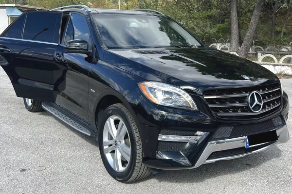 Auto in Vendita a Tirana - 13,000 Euro