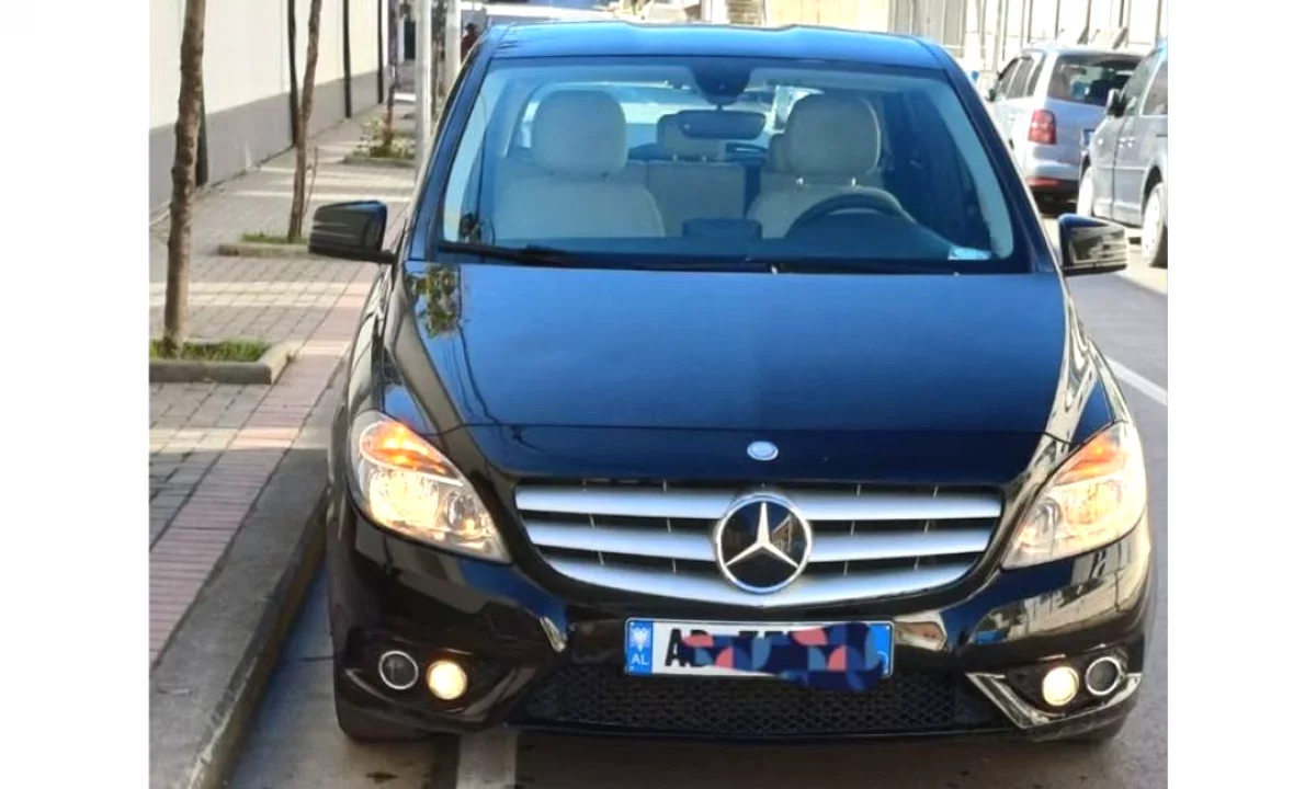 Auto in Vendita a Tirana, Mercedes-Benz, 2013 Diesel,Kambio Automatik Pagamento 590,000  Euro.