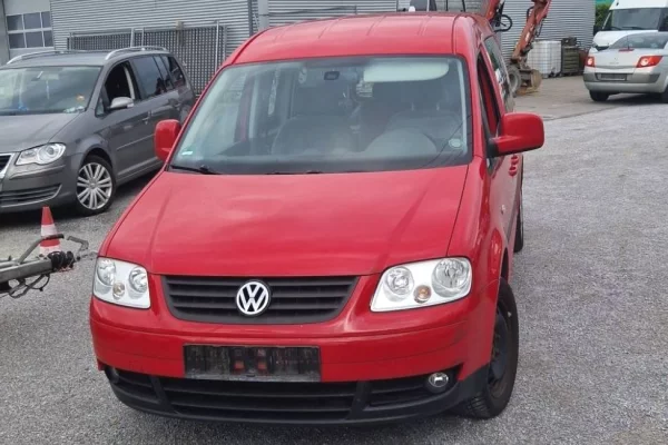 Auto in Vendita a Tirana - 5,800 Euro