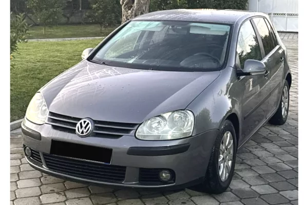 Auto in Vendita a Tirana - 3,200 Euro